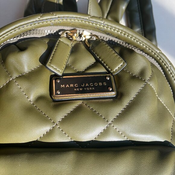 MARC by Marc Jacobs Moto Pillow Medium Quilted Backpack Olive Green - Picture 3 of 9